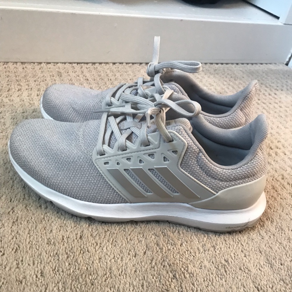 Adidas cloudfoam tennis shoes!